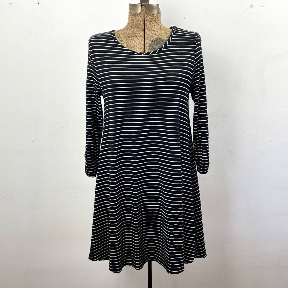 Garnet Hill Black & White Striped Knee Length A-line Dress 3/4 sleeves Sz S